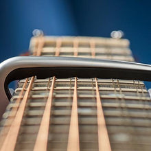 Cargar imagen en el visor de la galería, capo para guitarra plateado