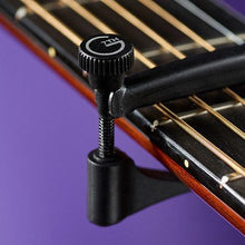 Cargar imagen en el visor de la galería, capo para guitarra negro